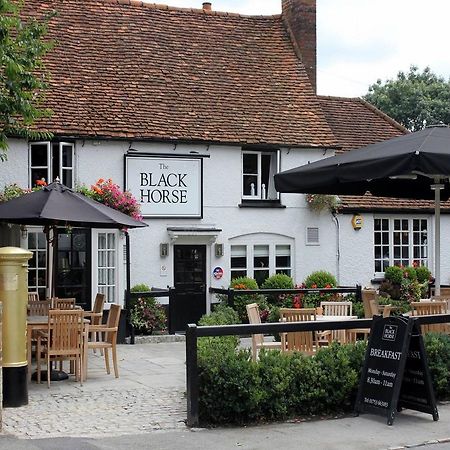 The Black Horse Fulmer Esterno foto